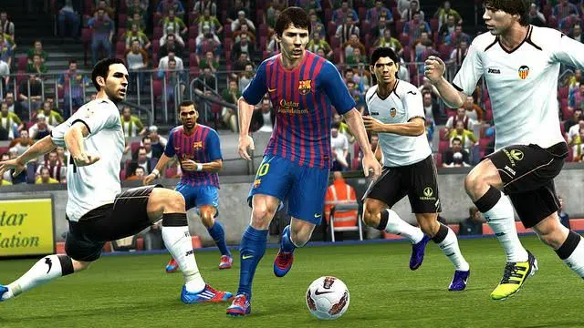 Realistic Gameplay of PES 2013